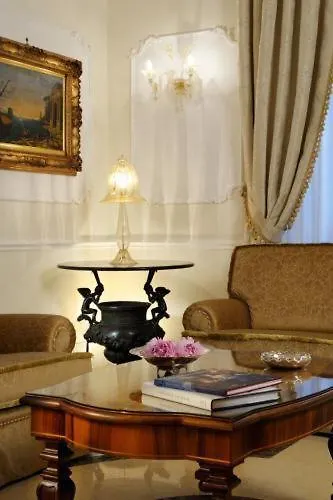 Eliseo Otel Roma